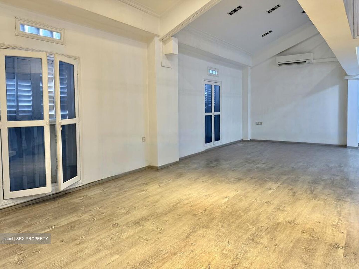 North Bridge Road (D7), Shop House #485131451